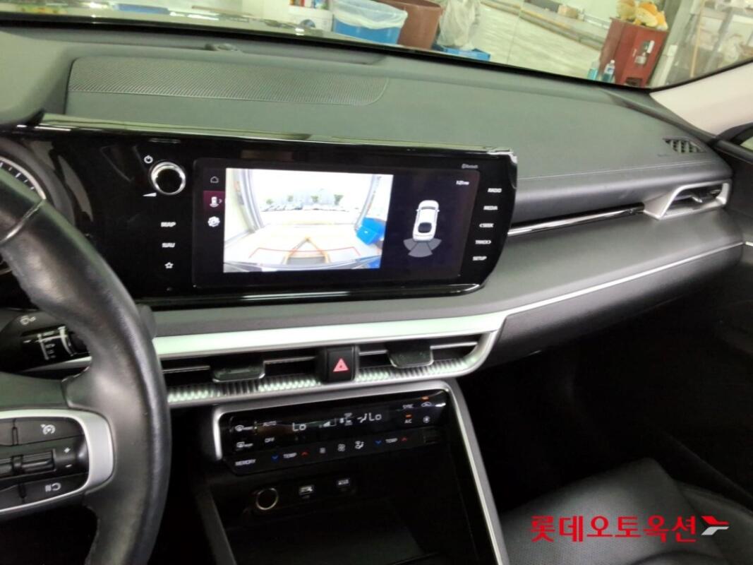 Kia K5 (2022)