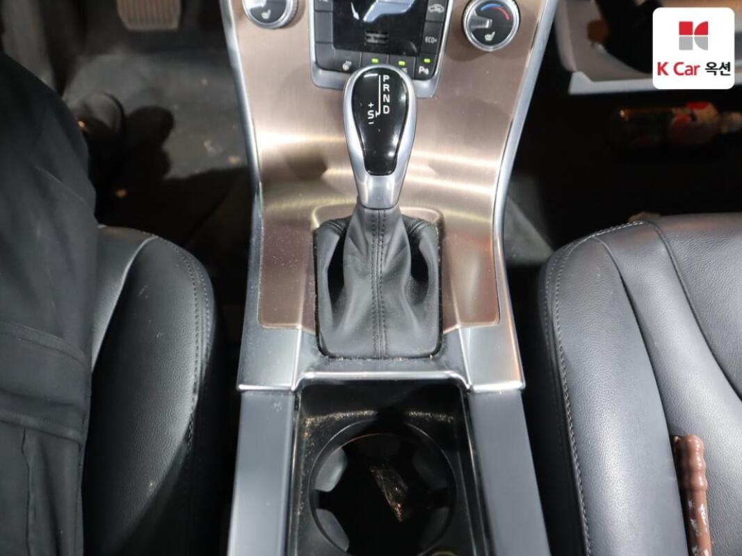 Volvo XC60 (2015)