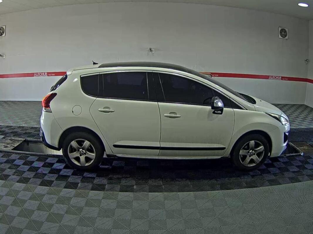Peugeot 3008 (2014)