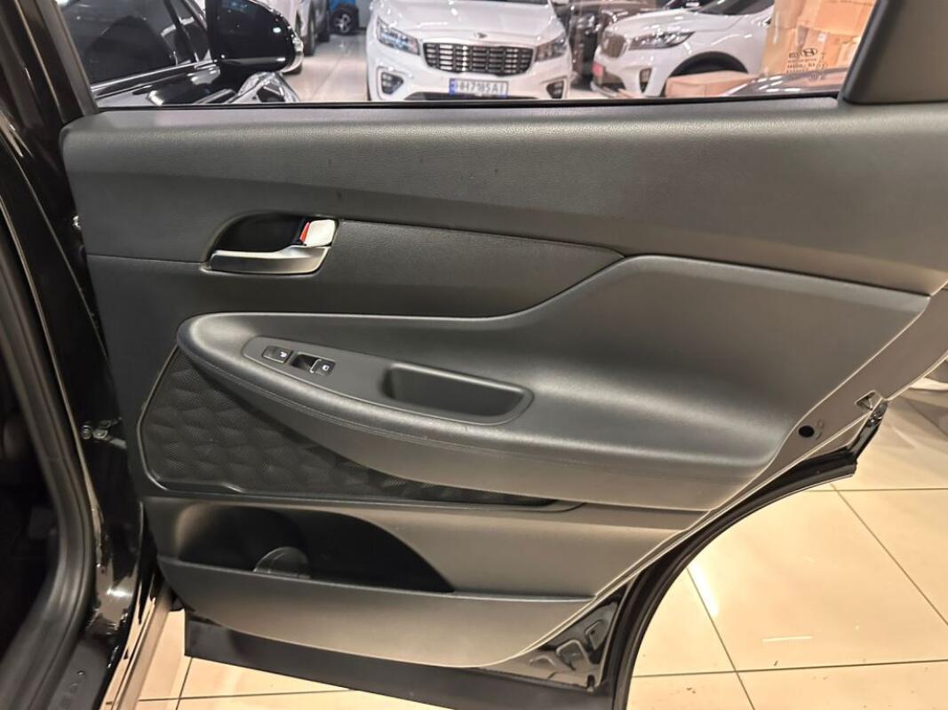 Hyundai SantaFe (2018)