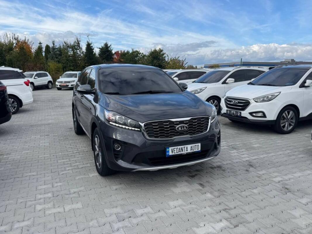Kia Sorento (2019) Kia Sorento (2019)