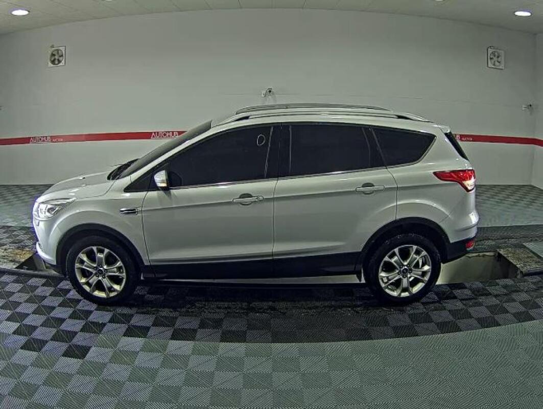 Ford Kuga (2015)