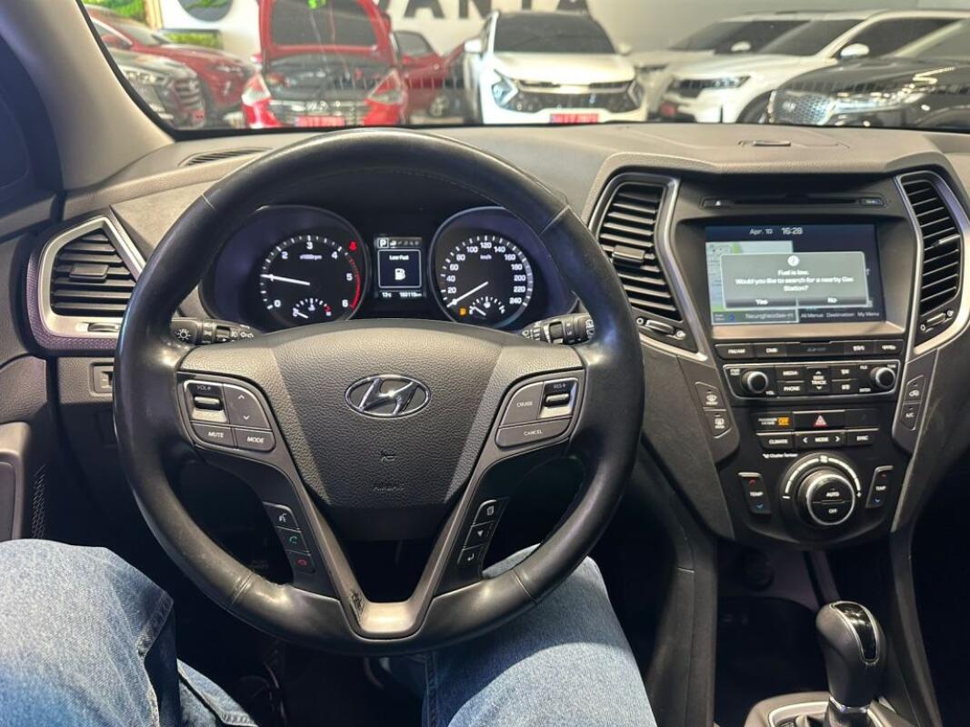 Hyundai SantaFe (2016)