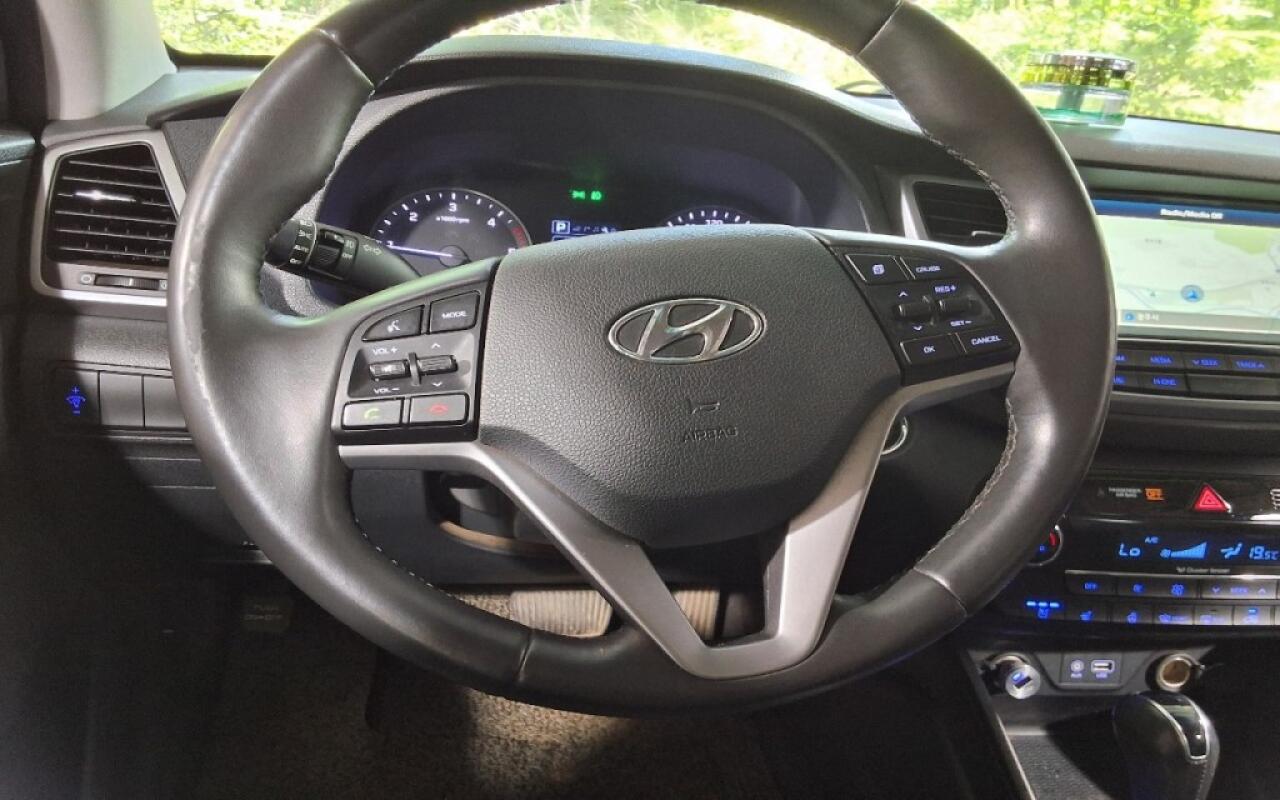 Hyundai Tucson (2016)