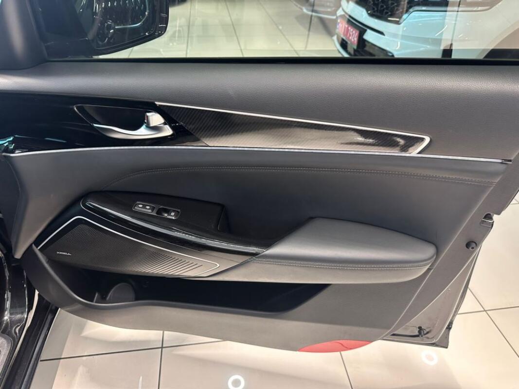 Kia K7 (2017)