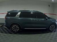 Kia Carnival (2021)