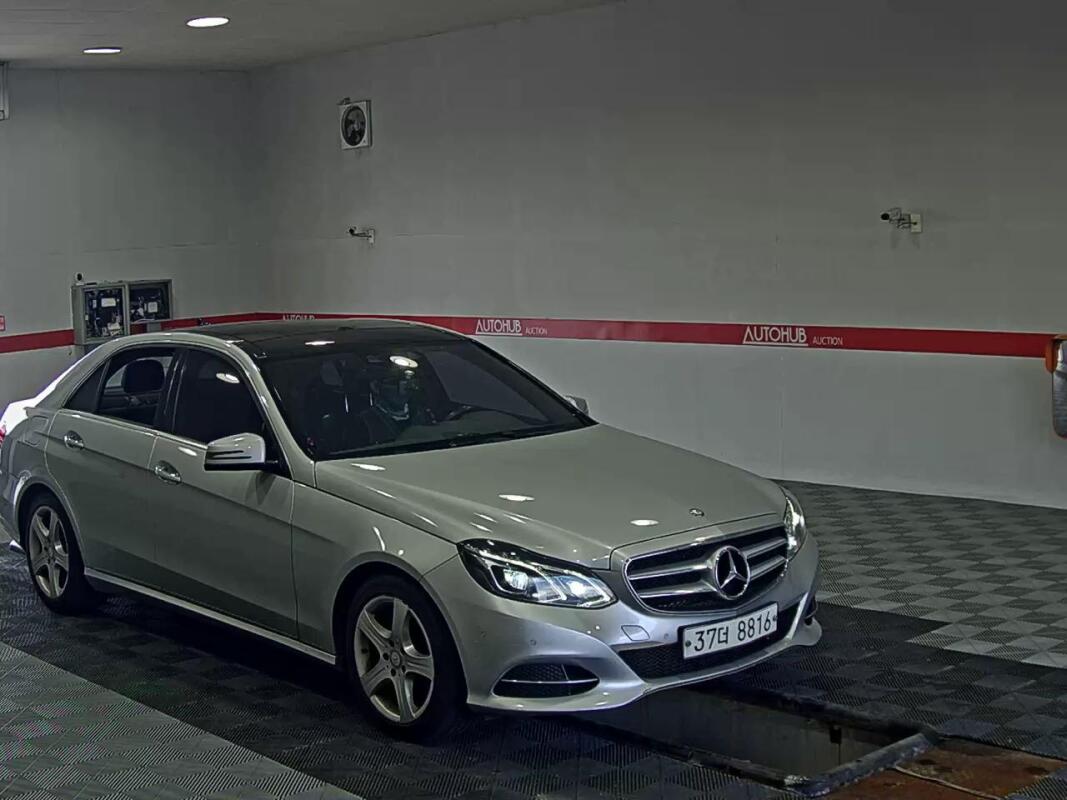 Mercedes E250 (2014)