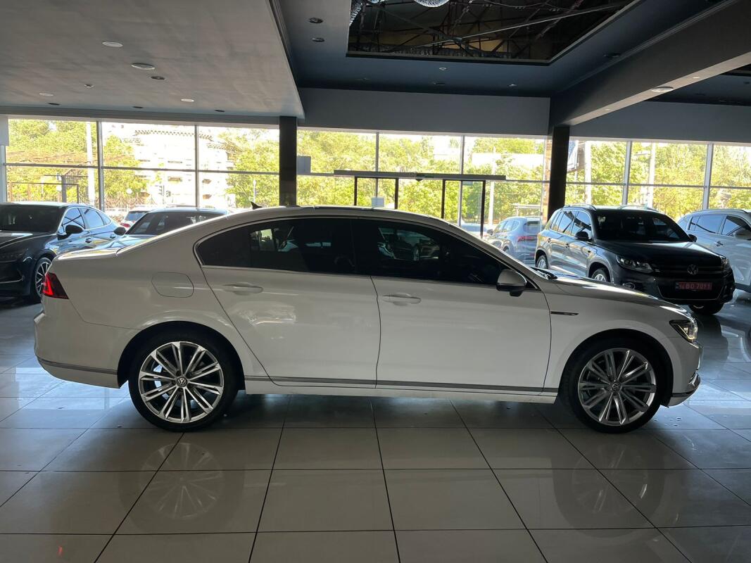 Volkswagen Passat (2018)