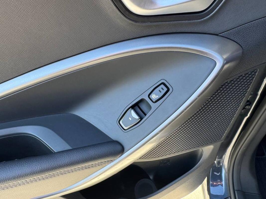 Hyundai Maxcruz (2016)