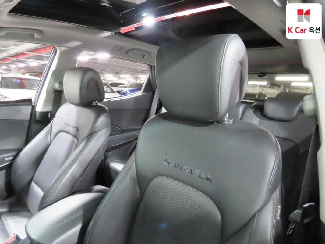 Hyundai SantaFe (2016)