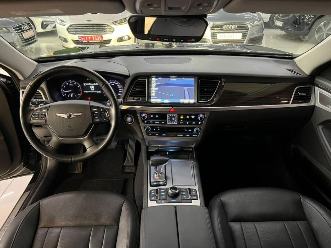 Genesis G80 (2018)