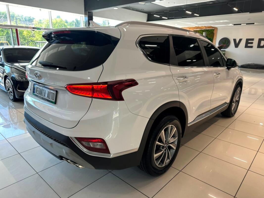 Hyundai SantaFe (2020)
