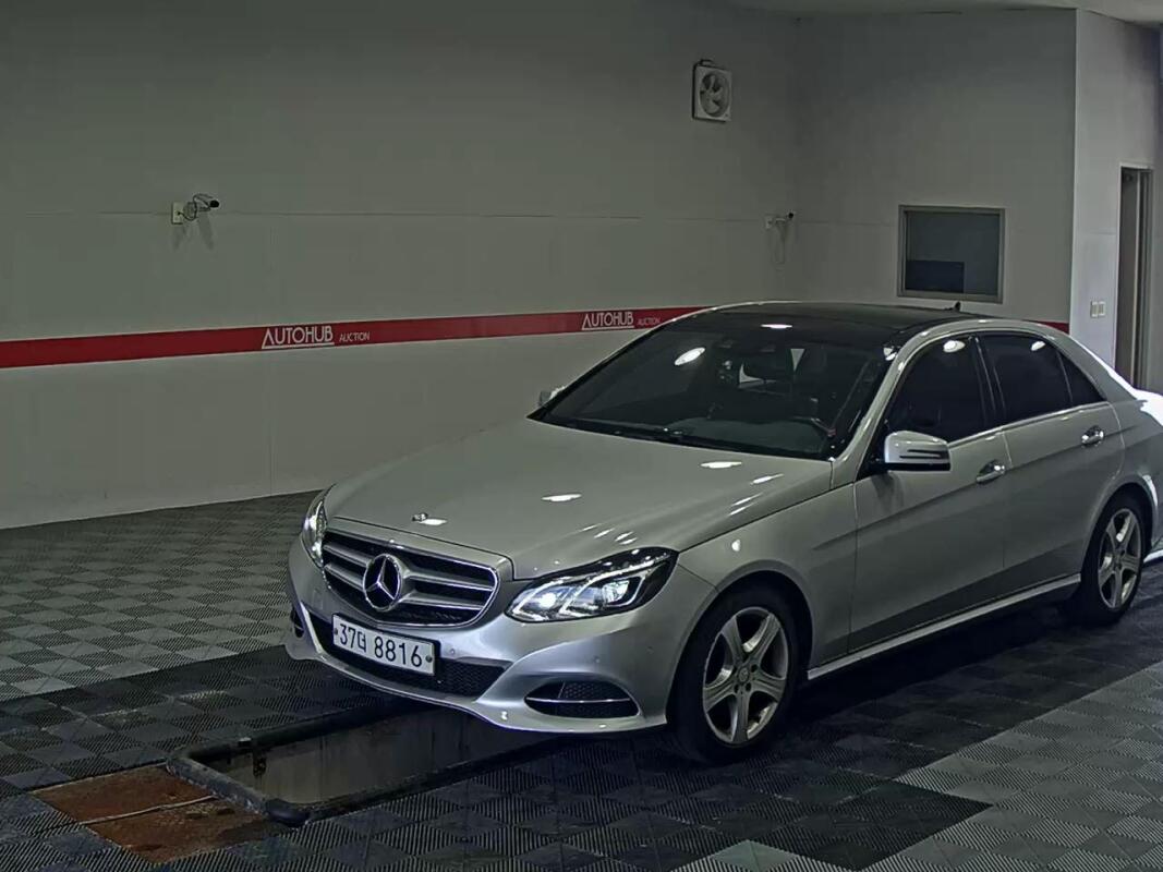 Mercedes E250 (2014)