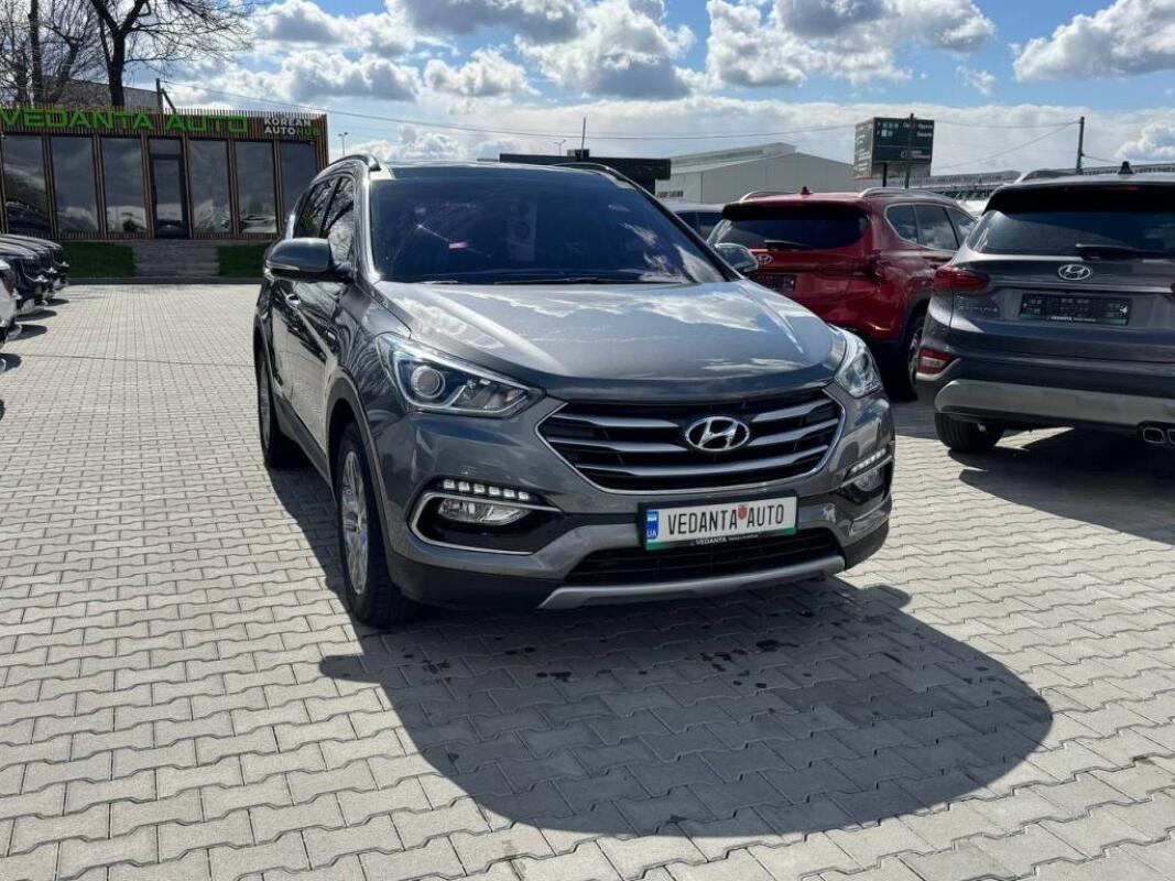 Hyundai SantaFe (2015)