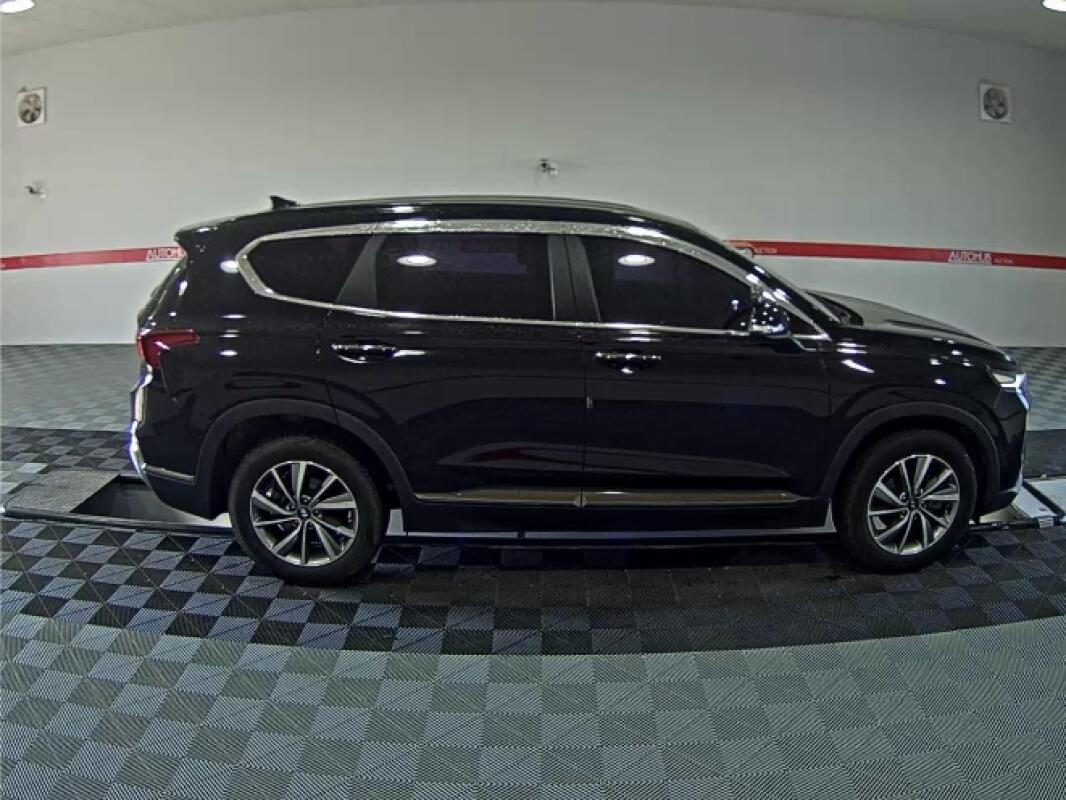 Hyundai SantaFe (2019)