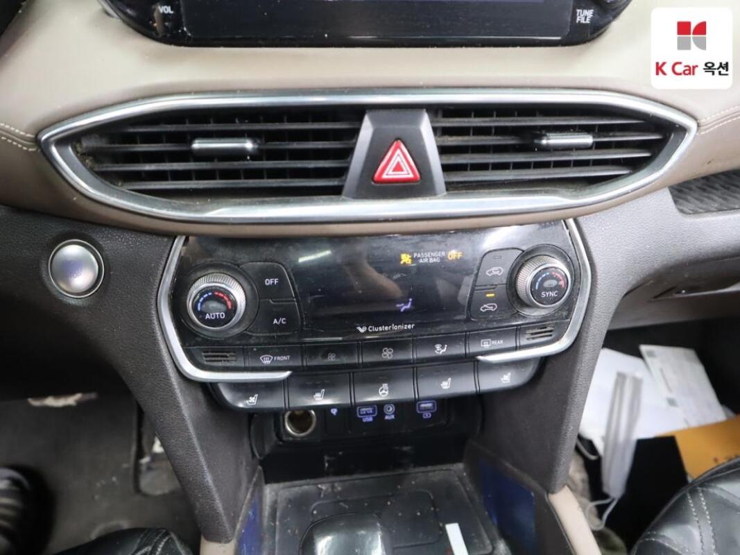 Hyundai SantaFe (2018)