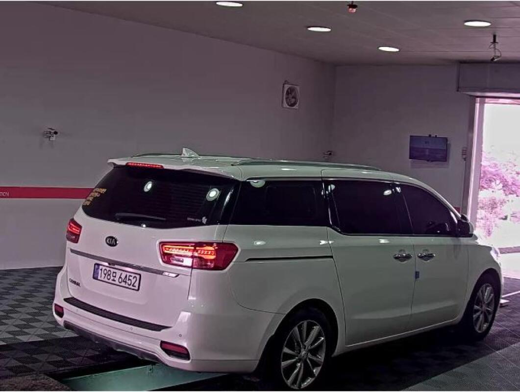 Kia Carnival (2019)