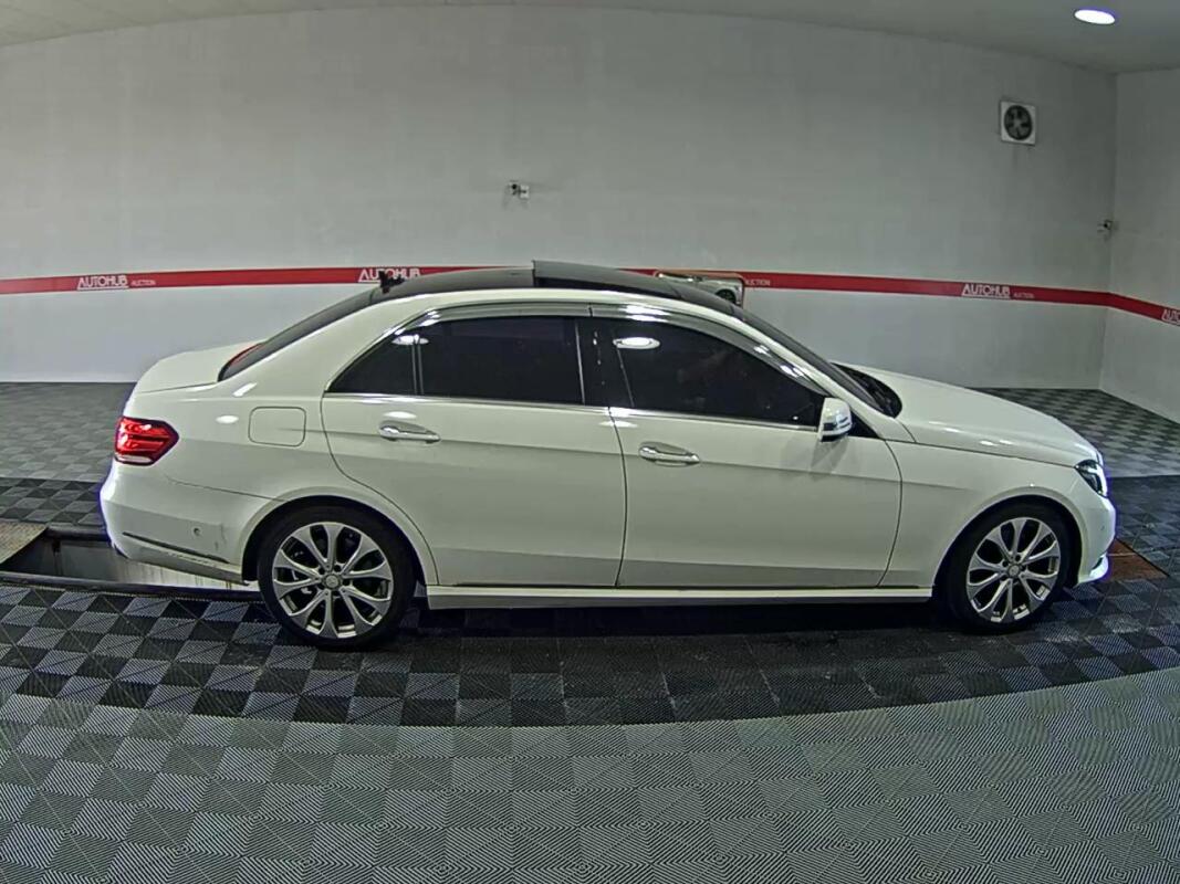 Mercedes E250 (2013)