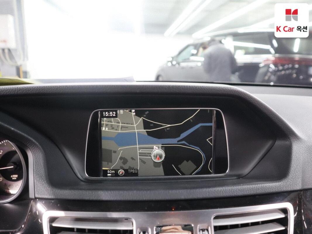 Mercedes E250 (2016)