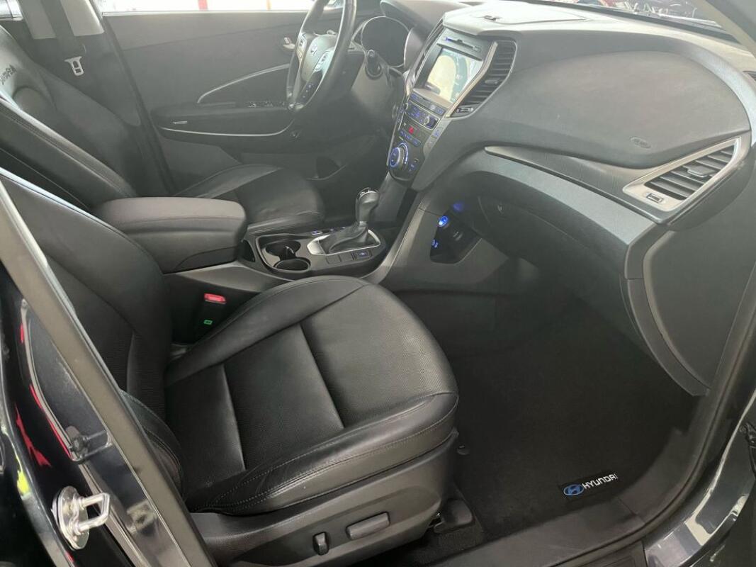 Hyundai SantaFe (2017)