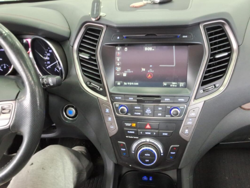 Hyundai Maxcruz (2015)