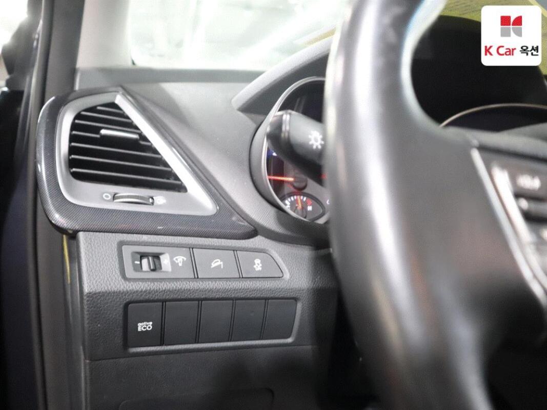 Hyundai SantaFe (2015)