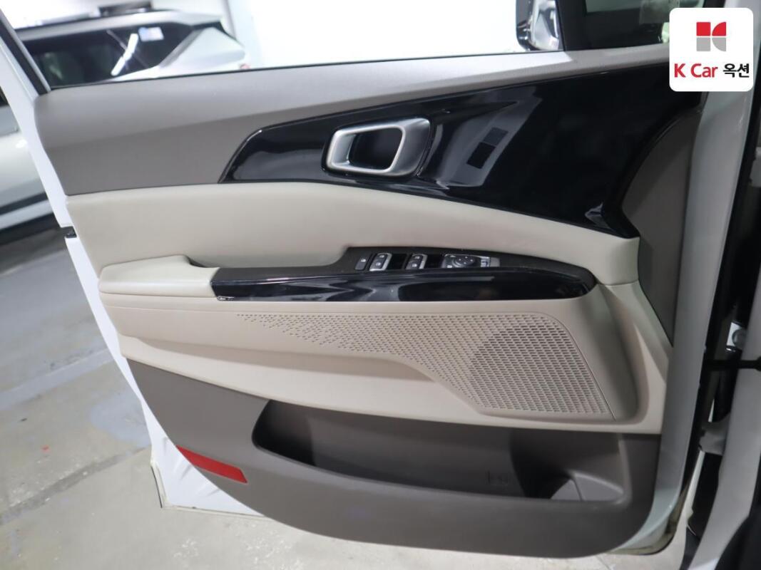 Kia Carnival (2022)