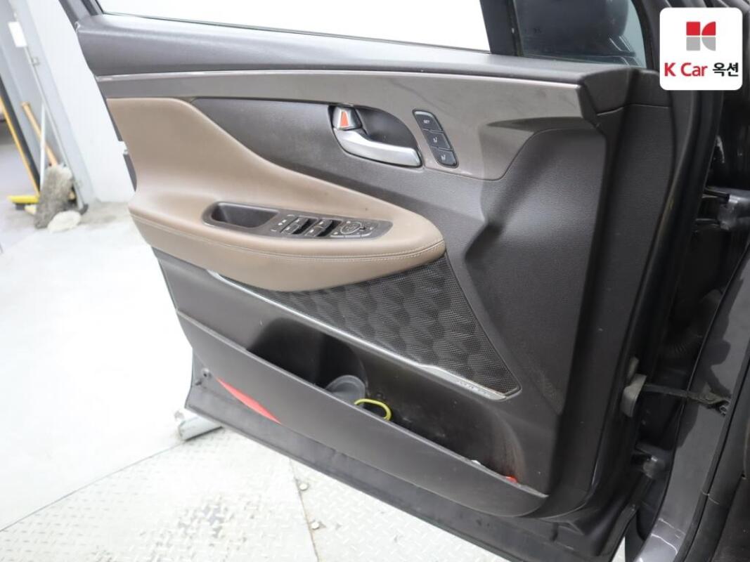 Hyundai SantaFe (2018)