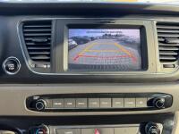 Kia Carnival (2016)