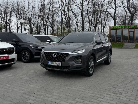 Hyundai SantaFe (2019)