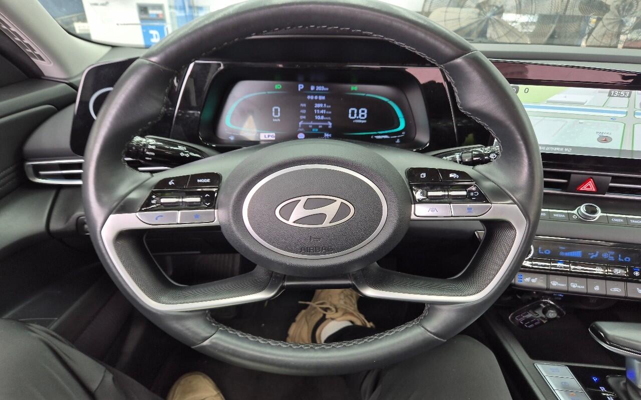 Hyundai Avante (2024)