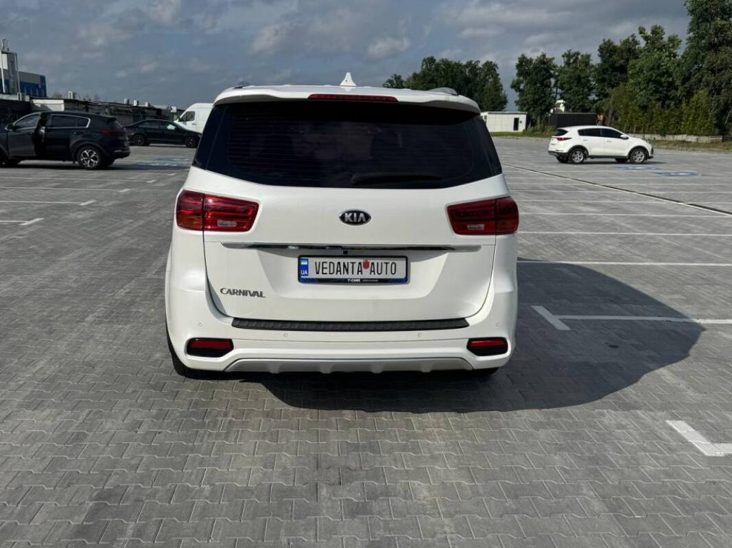 Kia Carnival (2019)