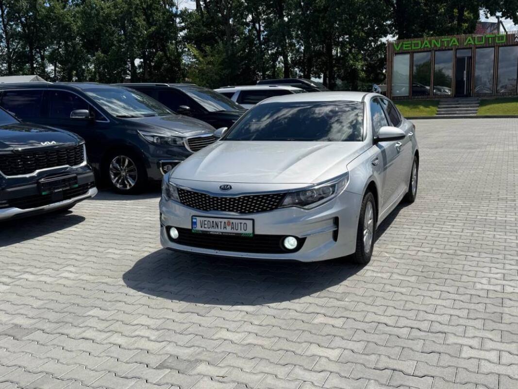 Kia K5 (2016)