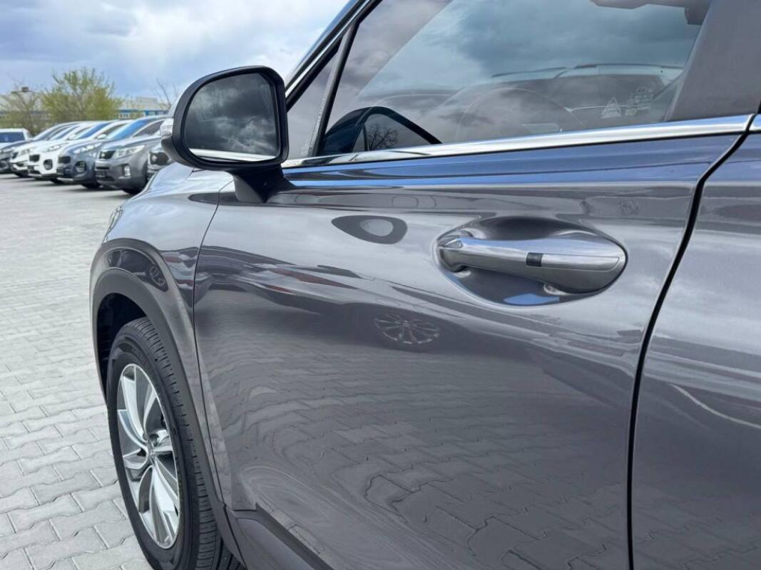 Hyundai SantaFe (2018)