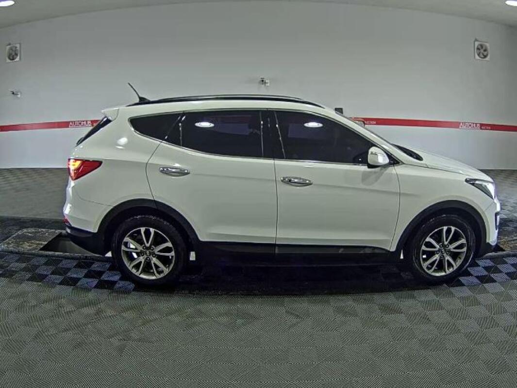 Hyundai SantaFe (2012)