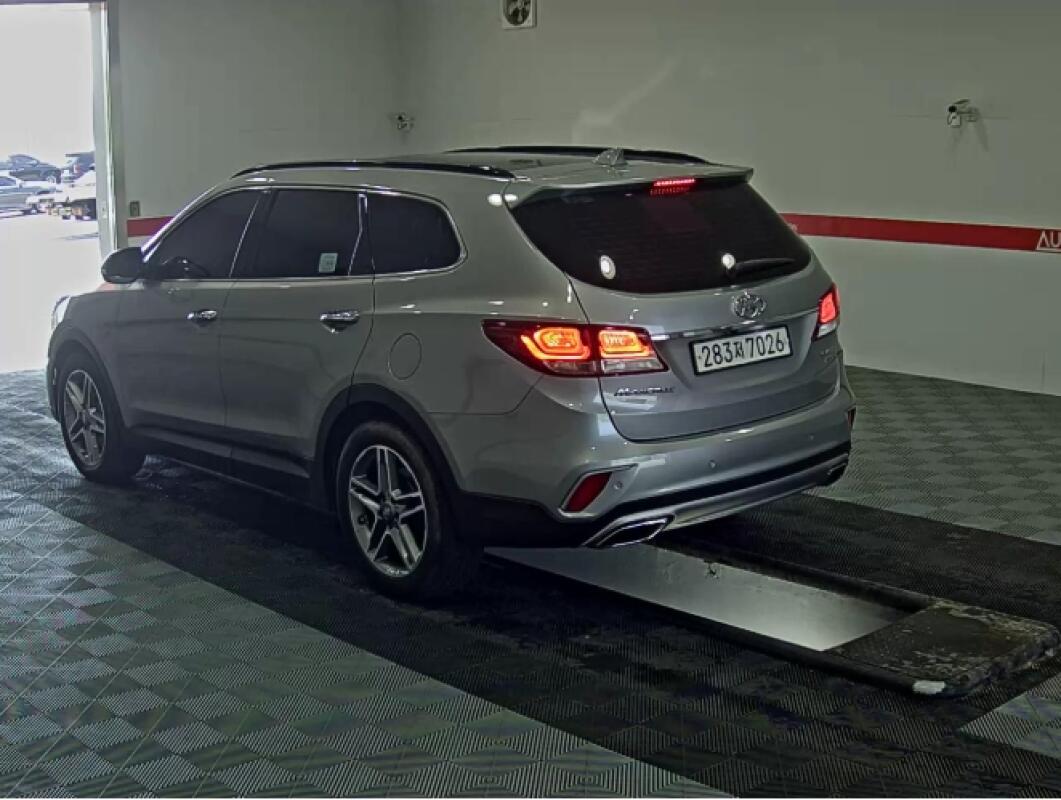 Hyundai Maxcruz (2016)