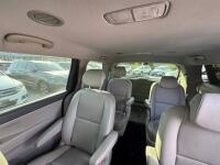 Kia Carnival (2016)