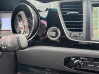 Kia Carnival (2016)