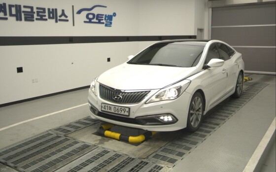 Hyundai Grandeur (2015)