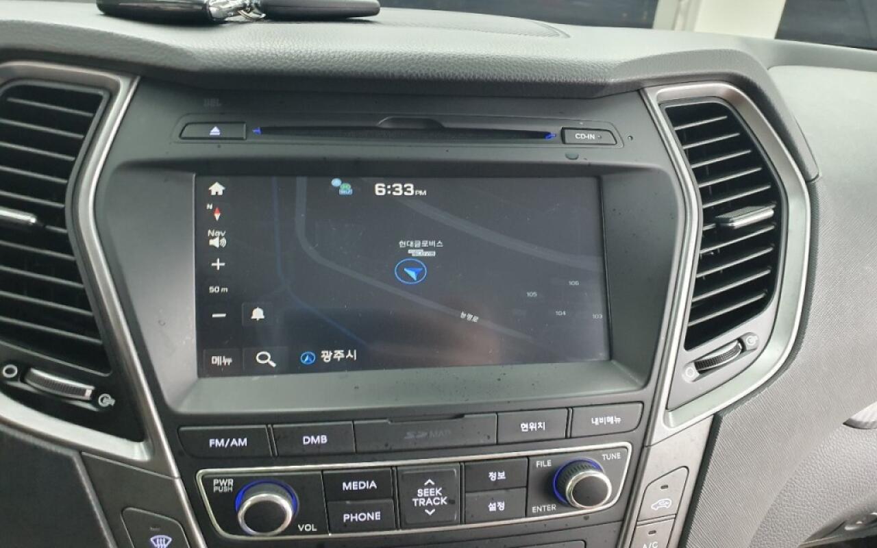 Hyundai SantaFe (2015)