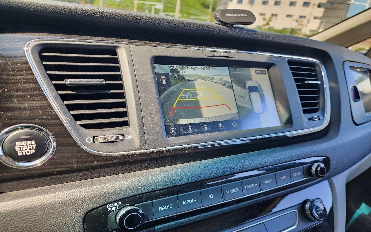 Kia Carnival (2018)