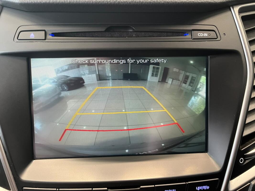 Hyundai SantaFe (2017)