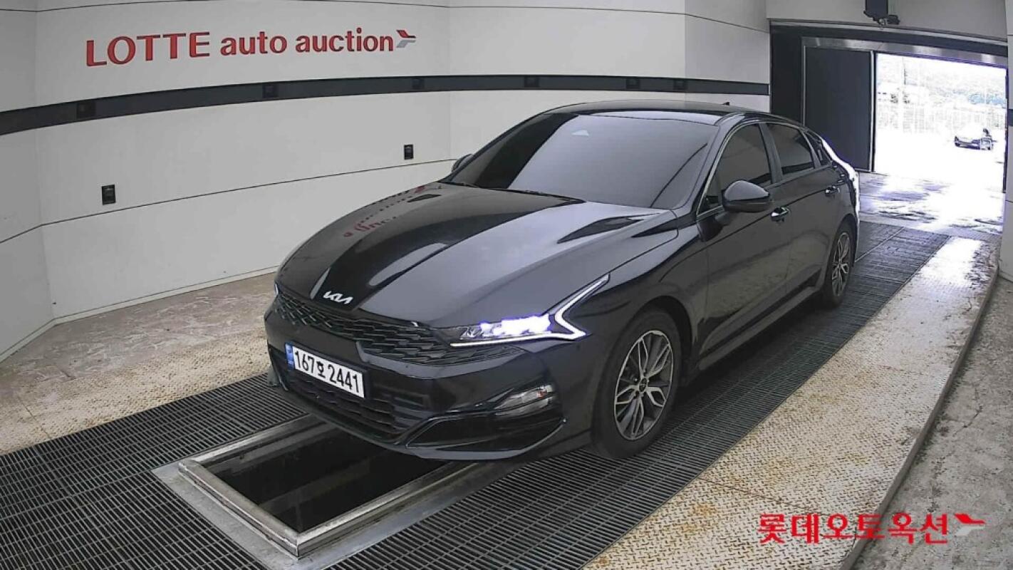 Kia K5 (2022)