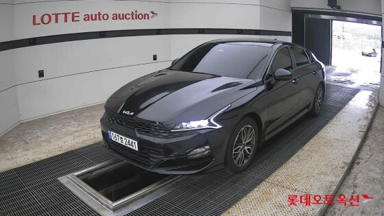 Kia K5 (2022)