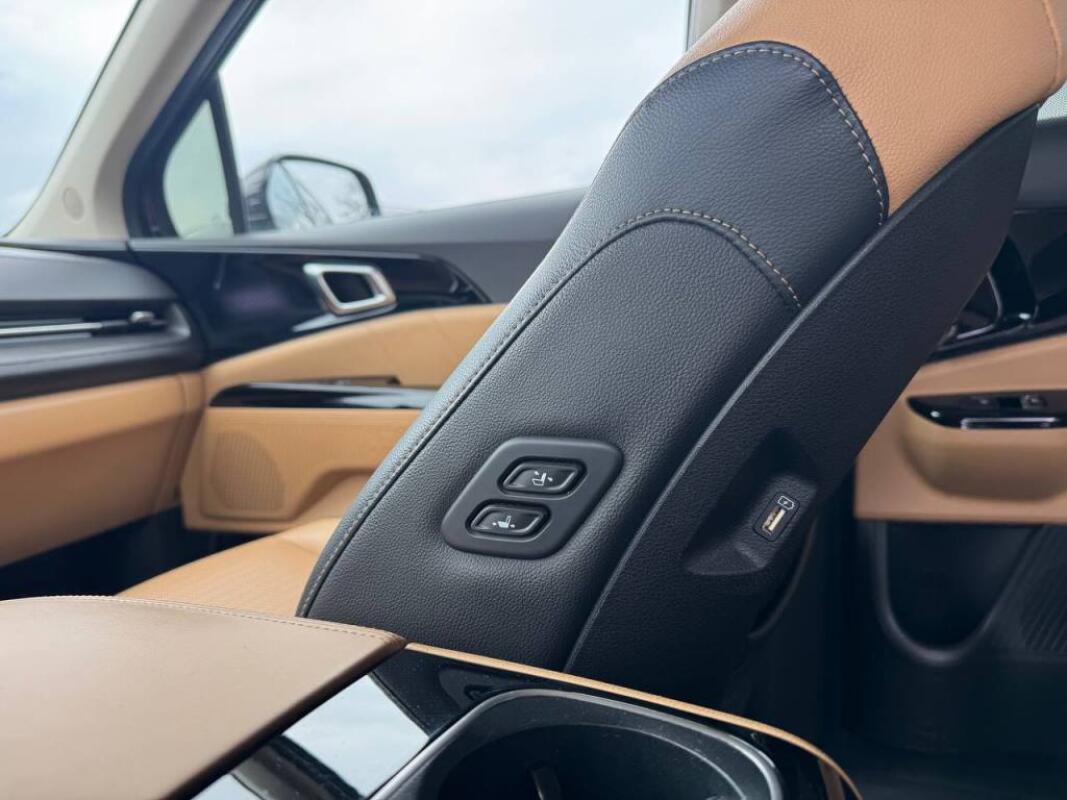 Kia Carnival (2020)