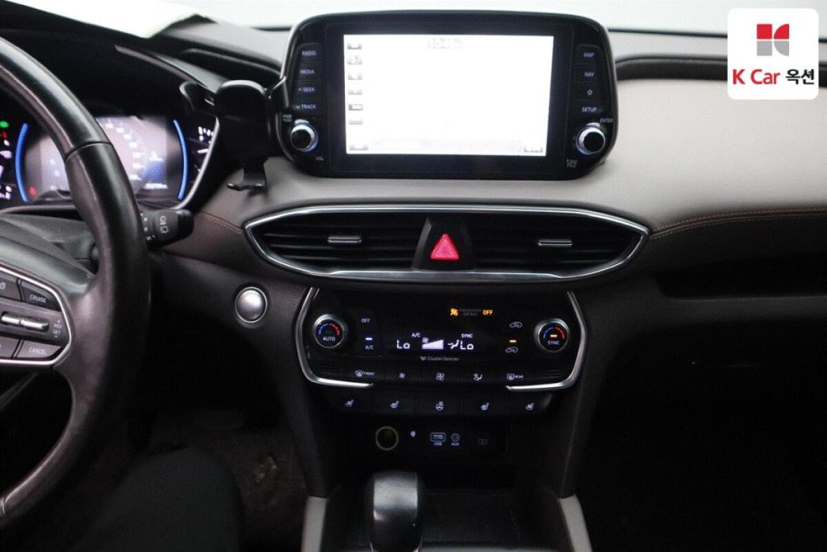 Hyundai SantaFe (2018)