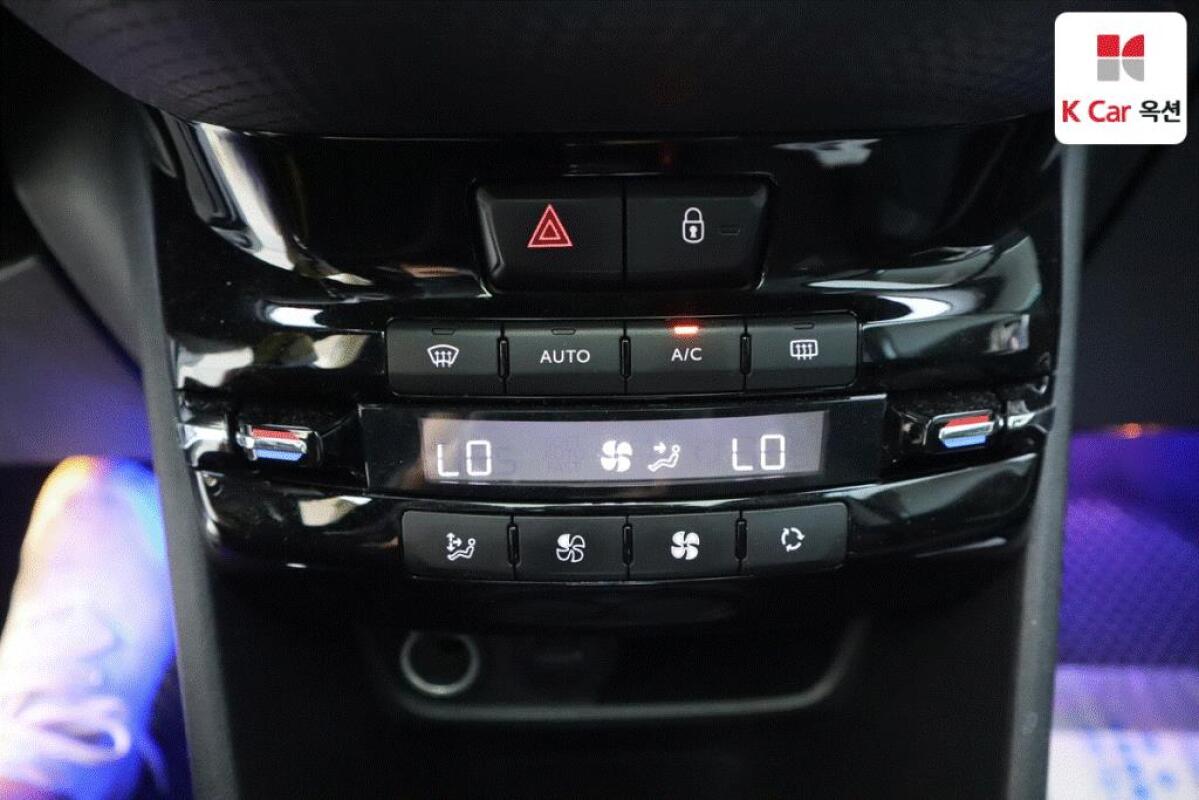 Peugeot 2008 (2015)