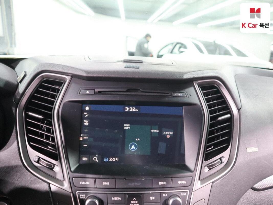 Hyundai SantaFe (2015)