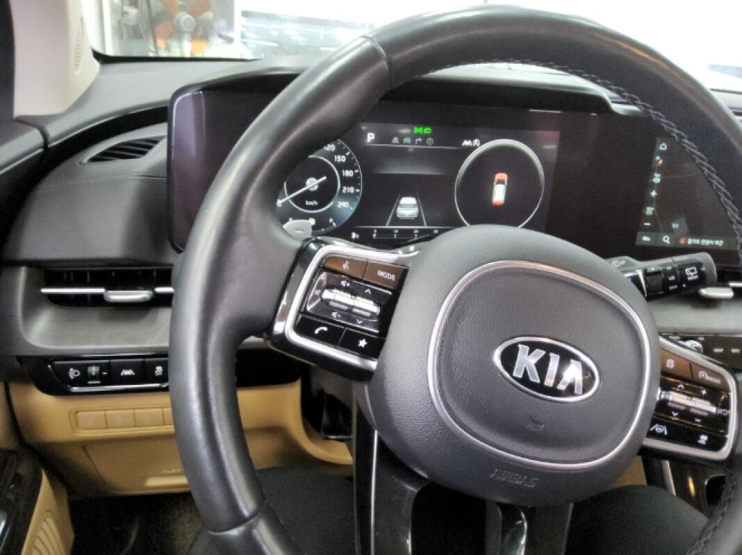 Kia Carnival (2020)