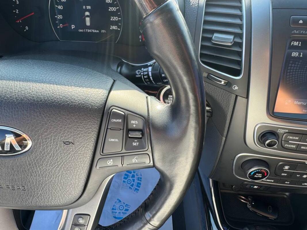 Kia Sorento (2012)